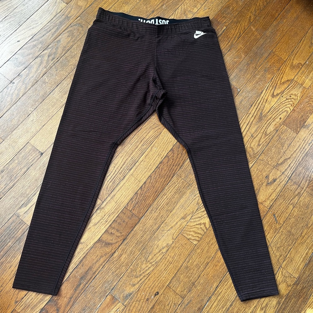 Nike women’s Leggings